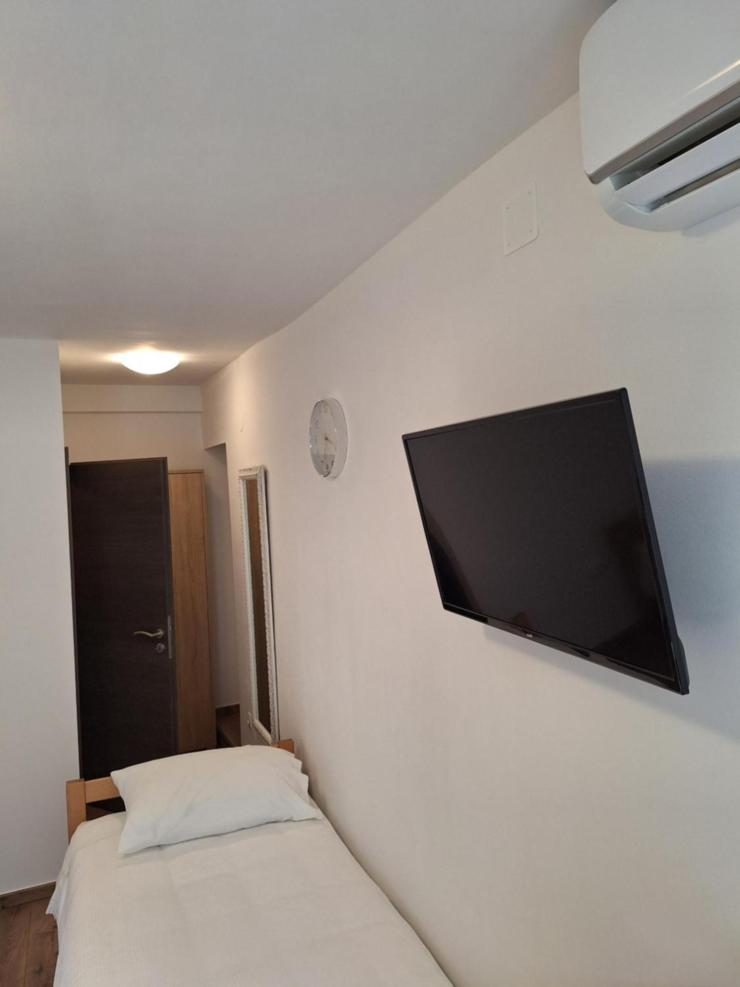 Cvita Studio Apartment Split Exterior photo